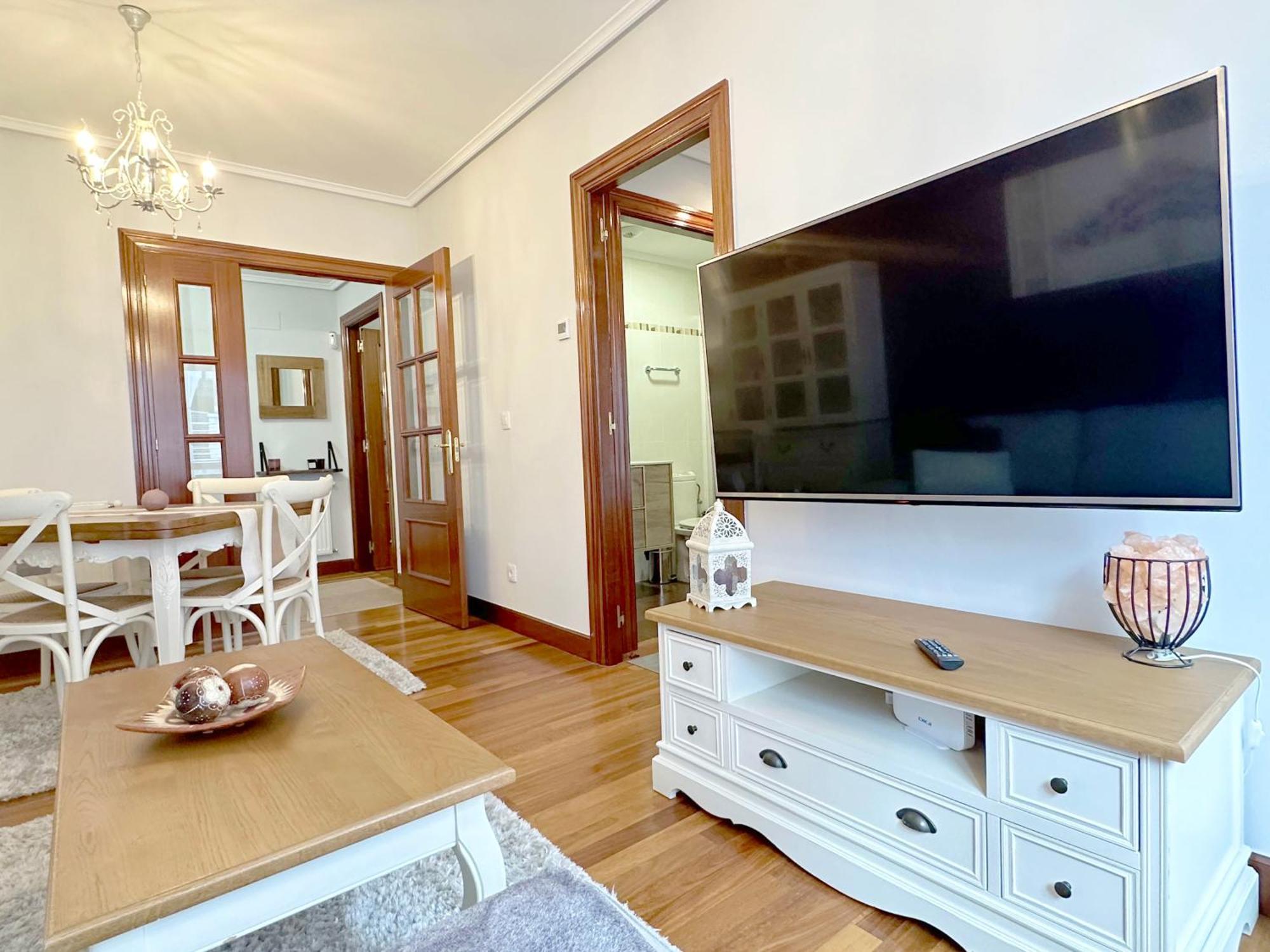 Apartamento Con Gran Terraza En El Centro Daire Castro Urdiales Dış mekan fotoğraf